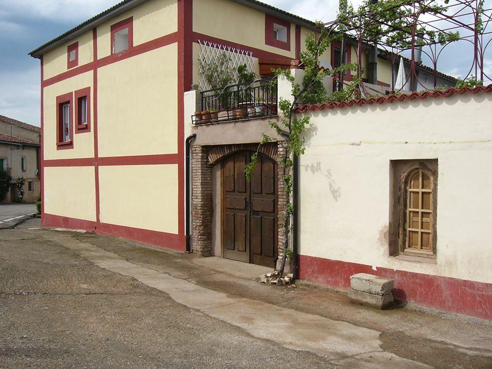 Отель Casa Victoria Сируэнья Экстерьер фото