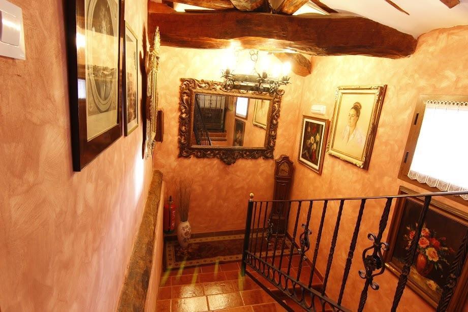Отель Casa Victoria Сируэнья Экстерьер фото